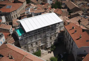 Échafaudage parapluie ALTRIX - crédit photo @altradplettacmefran.fr